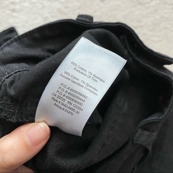 TALULA Black Mid Rise Cutoff Denim Shorts - Picture 7 of 8